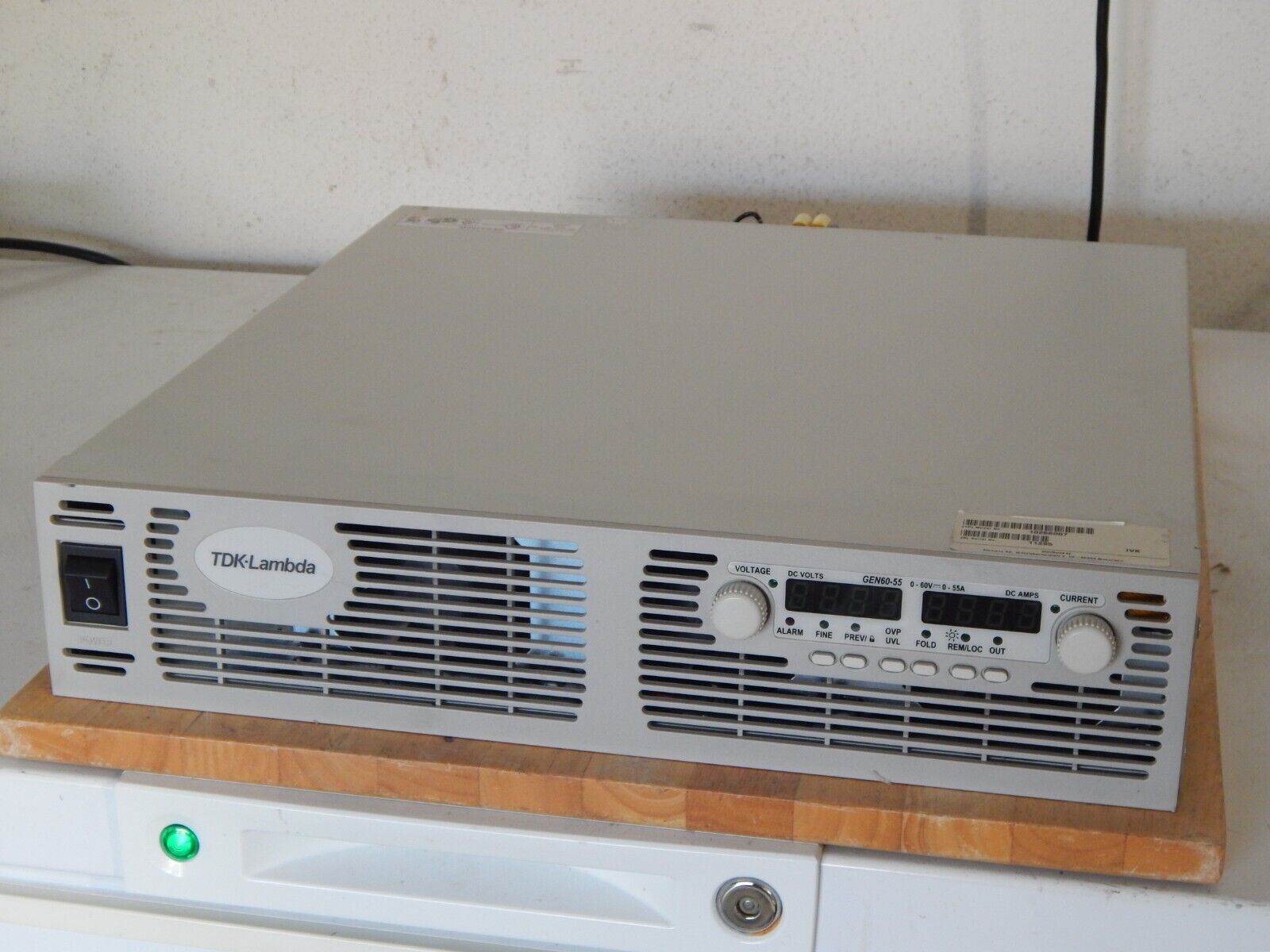TDK-Lambda GEN60-55 Programmable DC Power Supply 0-60V 0-55A TDK-Lambda GEN60-55 Programmable DC Power Supply 0-60V 0-55A